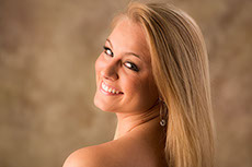 Professional photography studio Tuscaloosa, AL. Studio senior portrait.